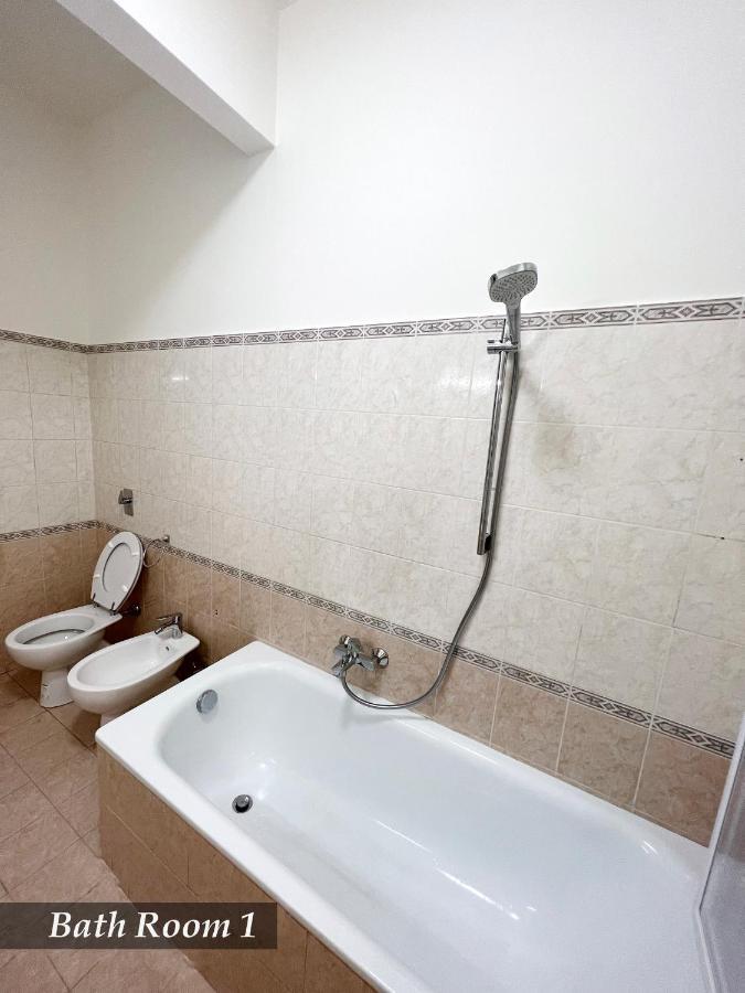 Welcome Riviera -Torre D'Avorio Appartamento 126 Mq Piu'Terrazzo25 Mq - Totalmente Rinnovato- 250 M Dal Centro - Parcheggio A Pagamento 15 Euro Al Giorno Da Prenotare In Anticipo Salvo Dispo -Parking At 15 Euro Per Day To Be Booked In Advance If Avai Rapallo Eksteriør billede