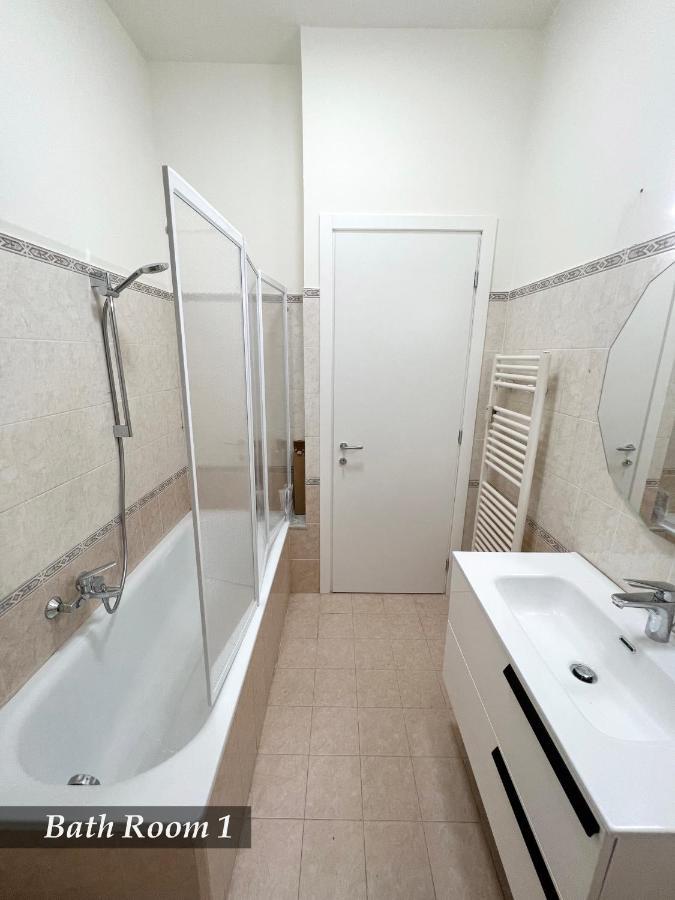 Welcome Riviera -Torre D'Avorio Appartamento 126 Mq Piu'Terrazzo25 Mq - Totalmente Rinnovato- 250 M Dal Centro - Parcheggio A Pagamento 15 Euro Al Giorno Da Prenotare In Anticipo Salvo Dispo -Parking At 15 Euro Per Day To Be Booked In Advance If Avai Rapallo Eksteriør billede